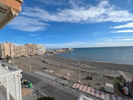 Se vende piso en Gran Playa, Santa Pola con vistas inmejorables 🌊🏖️ photo 0