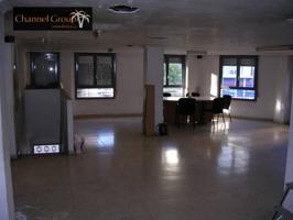 Local comercial de 2 plantas en el centro de Elche photo 0