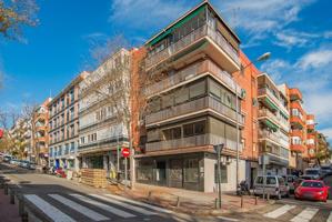 Venta local comercial y oficina en Ciudad lineal Pueblo nuevo Contrato arrendamiento a término photo 0