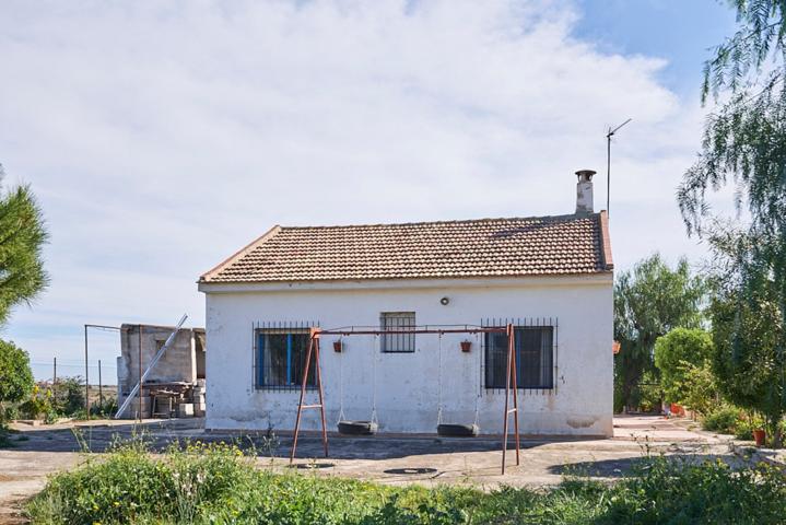 SE VENDE TERRENO CON CASA y PLAZA DE TOROS EN GEA Y TRUYOLS photo 0