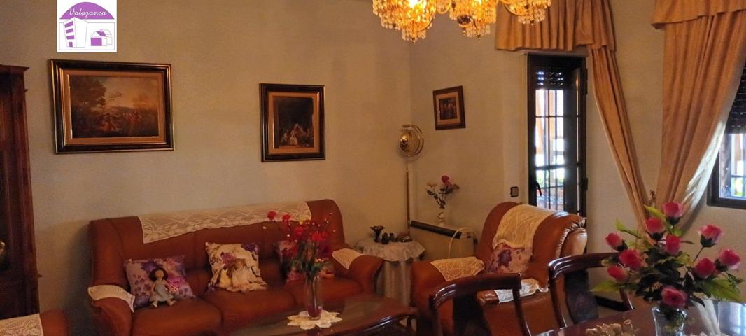 Valazanca vende casa en Illescas photo 0