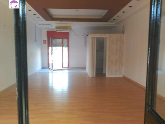 ***VALAZANCA VENDE EXCELENTE LOCAL *** photo 0