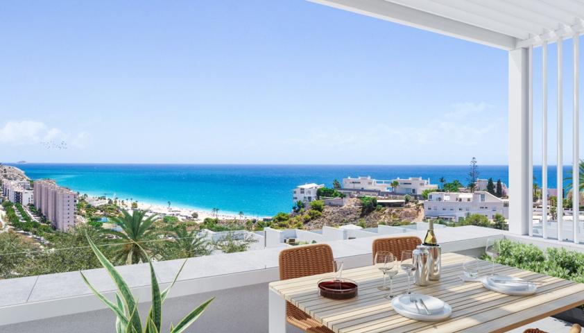 Apartamento en Villajoyosa a 150 m de playas con vista al mar photo 0
