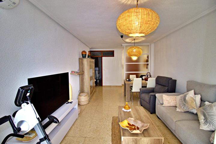 SE VENDE BONITO PISO EN ZONA PISOS AZULES photo 0
