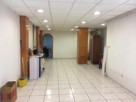 LOCAL COMERCIAL EN VENTA CASI NUEVO EN ZONA PRIVILEGIADA (POSIBLE VIVIENDA) photo 0