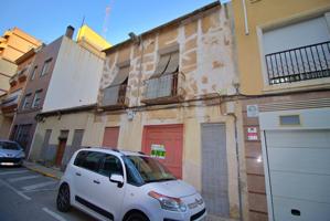 SE VENDE EDIFICIO UNIFAMILIAR photo 0