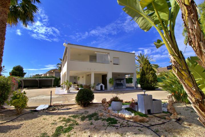 Chalet en suelo urbano de Peña de las Aguilas en Elche photo 0