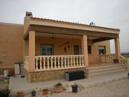 SE VENDE MAGNÍFICO CHALET EN TORRELLANO BAJO photo 0