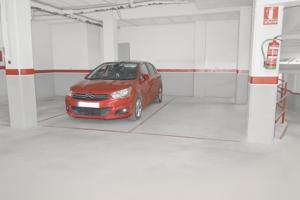 SE VENDE PLAZA DE GARAJE photo 0