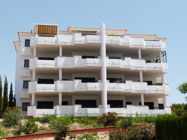 Apartamentos Llave en Mano en Venta en Lomas de Campoamor, Orihuela Costa photo 0