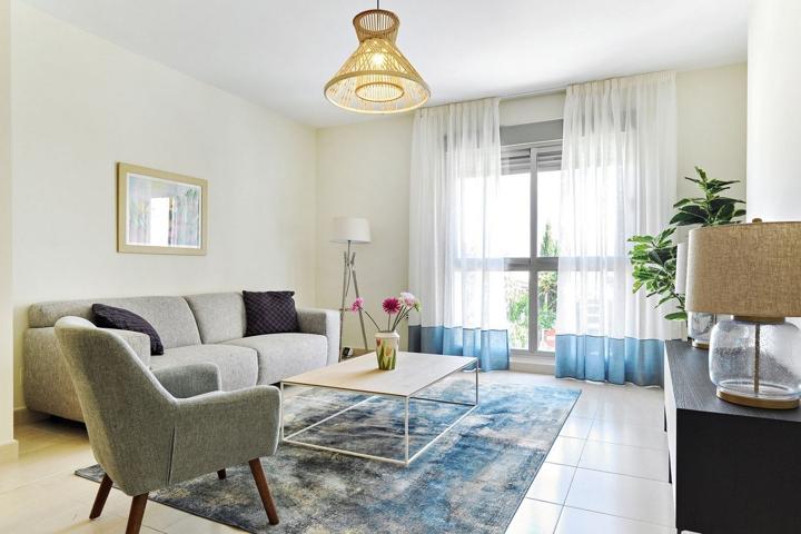 Apartamentos de obra nueva en el centro de San Miguel de Salinas photo 0