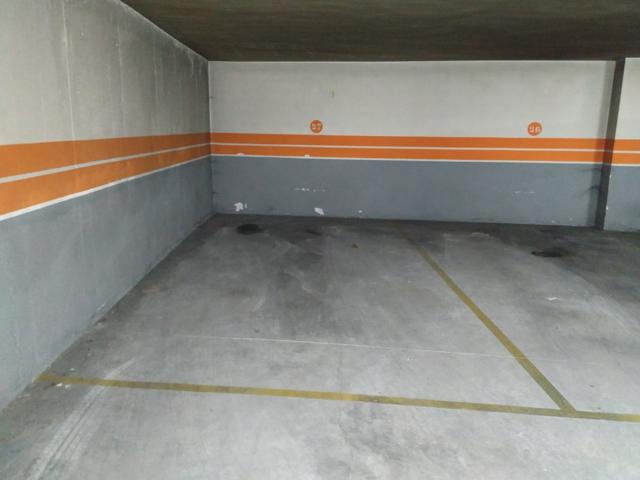 PLAZA DE GARAJE photo 0