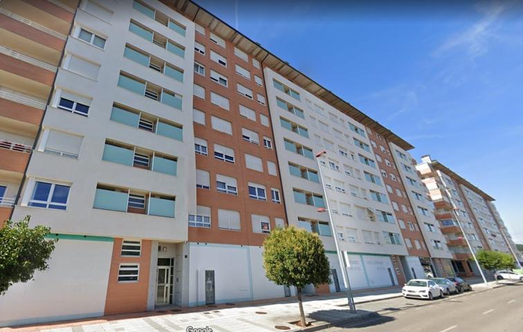 VENTA LOCAL COMERCIAL ZONA LA ROSALEDA EN PONFERRADA photo 0