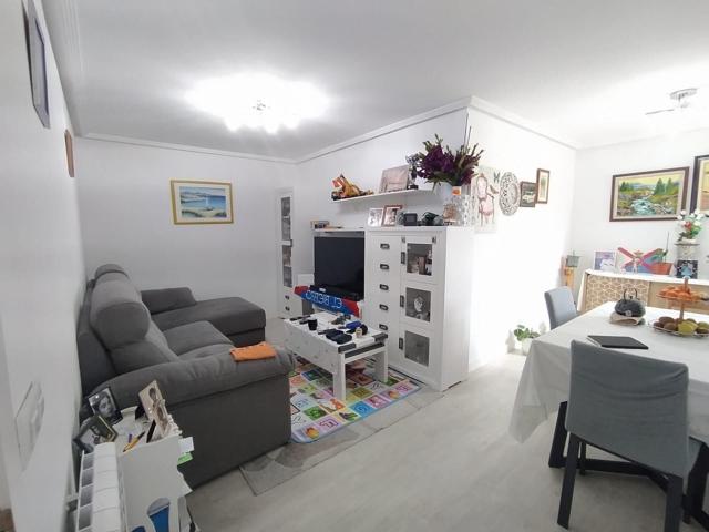 VENTA PISO EN FLORES DEL SIL EN PONFERRADA photo 0