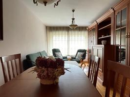 VENTA PISO ZONA HUERTAS DEL SACRAMENTO EN PONFERRADA photo 0