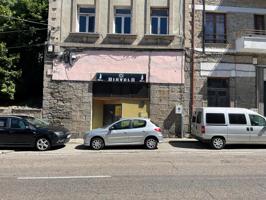 VENTA LOCAL EN VILLABLINO photo 0