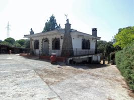 Chalet independiente de esquina -Urbanización Valdelagua- photo 0