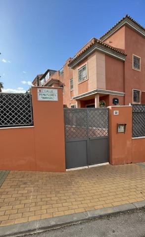OPORTUNIDAD DE COMPRA CHALET ADOSADO EN MÁLAGA-CIUDAD JARDIN photo 0
