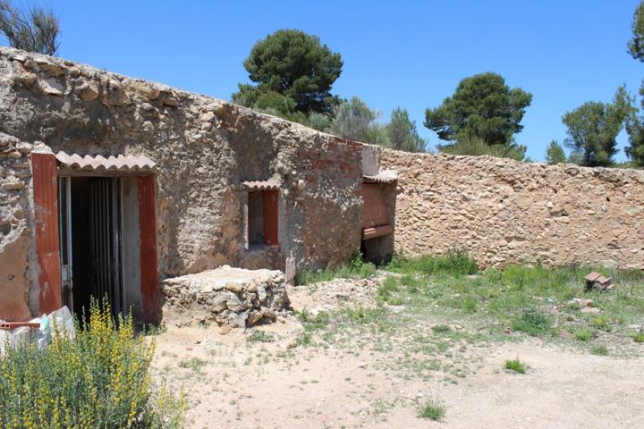 Se vende casa-cueva en Monovar con 2000 metros de terreno!!! photo 0