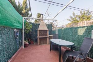 Se vende adosado de 3 habitaciones y 2 baños con 2 terrazas seminuevo!!!! photo 0