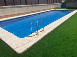Se alquila esta fantástica planta baja con gran terraza, plaza de garaje, y piscina!!!! photo 0