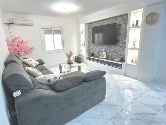 Se vende este piso reformado de 3 habitaciones (eran 4) con excelentes acabados!!!! photo 0