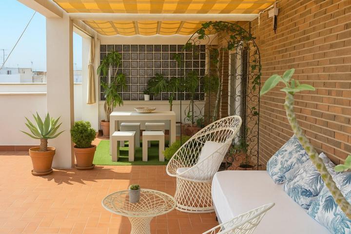 Ático exclusivo con doble terraza en el centro de Elche photo 0