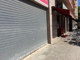 Se alquila este magnífico local en la Avenida de Illice de Torrellano, con salida de humos, techos altos.... photo 0