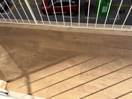 Se alquila este piso con 5 habitaciones en edificio con ascensor en zona sector Quinto!!! photo 0