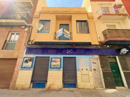 SE VENDE CASA A POCOS METROS DEL PUENTE DE LA VIRGEN photo 0