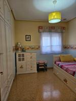 Piso con ascensor, plaza de garaje y trastero en Elche photo 0