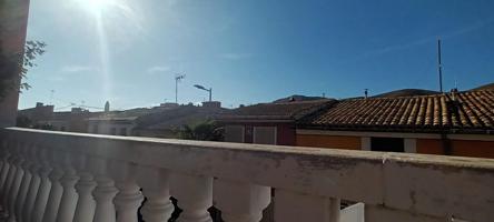 CASA DE DOS ALTURAS MAS TERRAZA photo 0