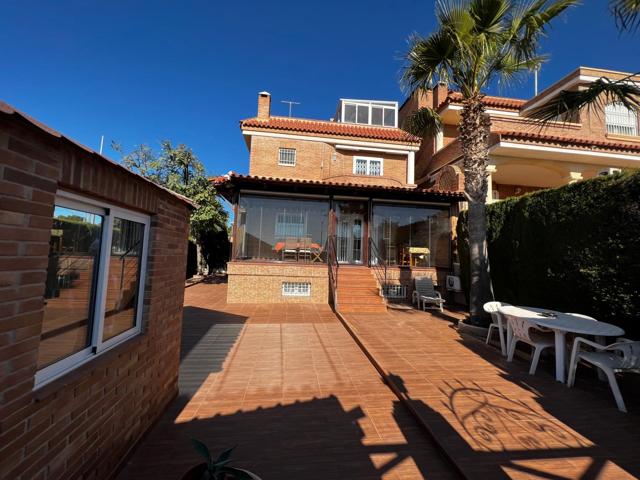 Chalet independiente en Bonavista, Elche. photo 0