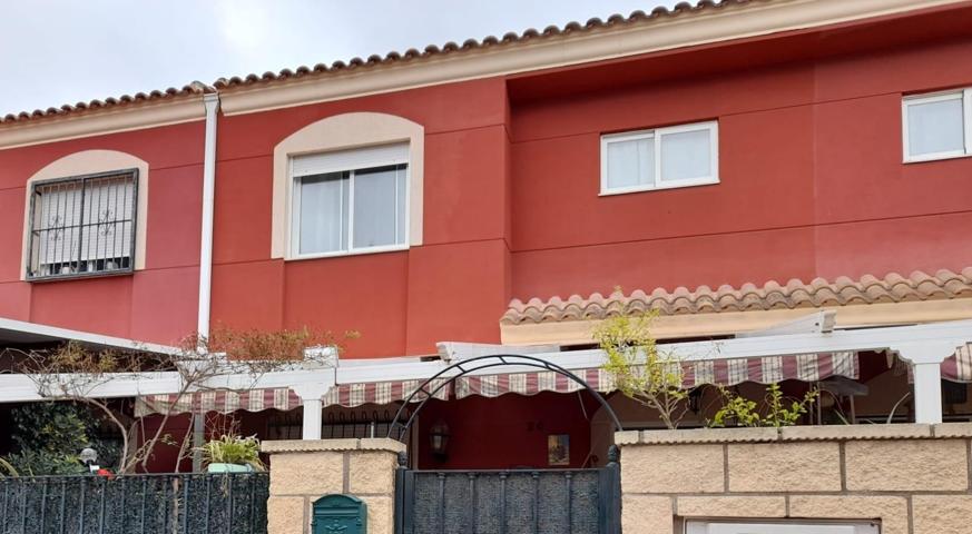 Adosado de 4 habitaciones en el Albatera junto a colegios photo 0