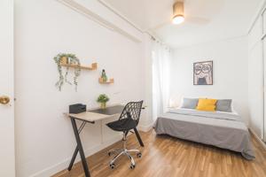 Piso en alquiler de tres habitaciones para ESTUDIANTES photo 0