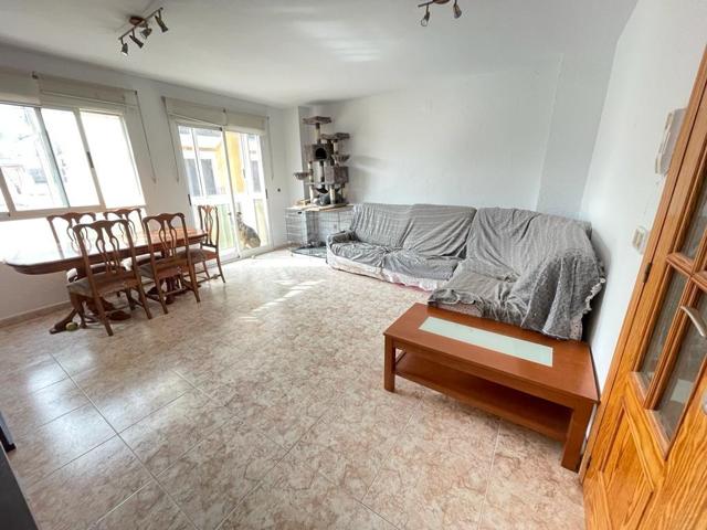 Interesante vivienda en Villafranqueza photo 0