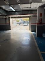 Alquiler de Plaza de Garaje en PAU I - ¡Tu vehículo seguro y a un precio increíble! photo 0