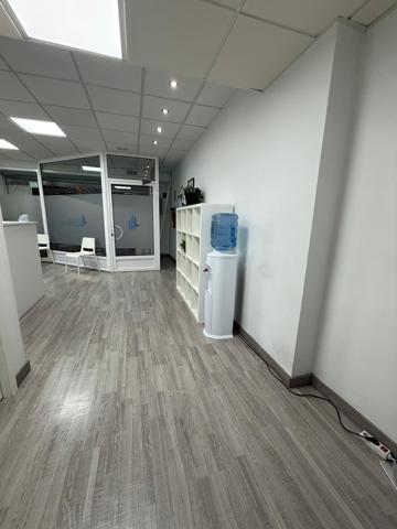 Local comercial en San Blas.... photo 0