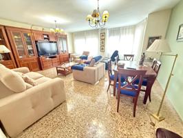 Espectacular Vivienda Reformada en el Corazón de Alicante photo 0