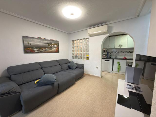 Chalet Adosado en Urbanización Montecid: Tu Oasis de Confort y Naturaleza photo 0