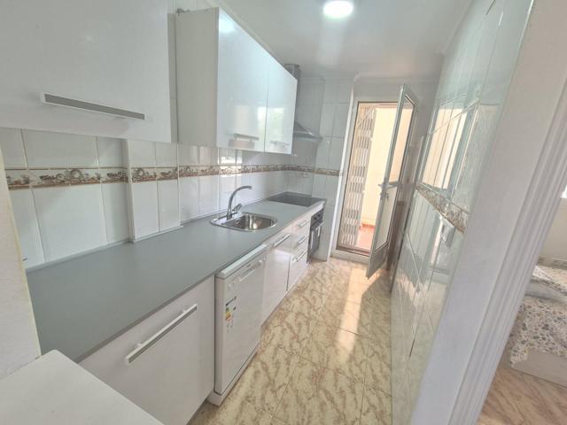Chalet adosado en Villamartin photo 0
