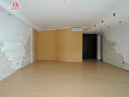 LOCAL COMERCIAL EN EL CENTRO DE OURENSE photo 0