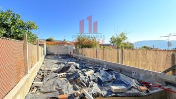 CASA SIN REMATAR CON PARCELA EN PLENO CASCO URBANO DE OURENSE photo 0