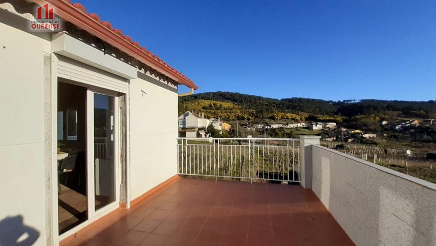 OPORTUNIDAD: CASA CON DOS HECTÁREAS DE VIÑEDOS EN PLENO RIBEIRO, CERCA DE CASAL DE ARMÁN photo 0