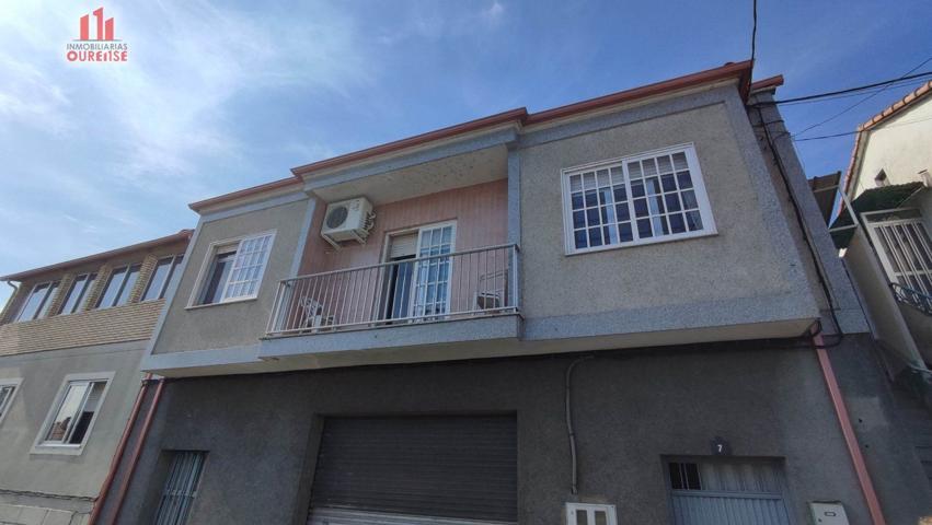LOTE DE DOS VIVIENDAS UNIFAMILIARES EN VISTAHERMOSA photo 0