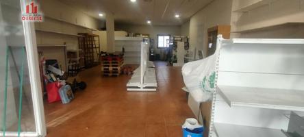 LOCAL COMERCIAL EN EL CENTRO DE LA VALENZA photo 0