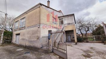 VIVIENDA UNIFAMILIAR PARA REFORMAR A QUINCE MINUTOS DE OURENSE photo 0