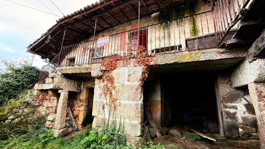 CASA PARA REFORMAR CON PARCELA EN PEREIRO DE AGUIAR photo 0