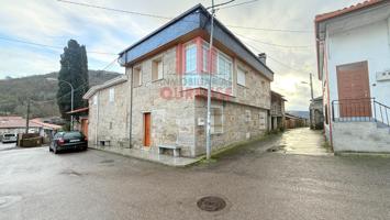 CASA EN PERFECTO ESTADO SITUADA EN A RIBEIRA SACRA (OURENSE) photo 0