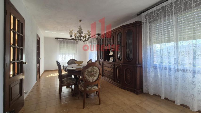 CASA INDEPENDIENTE EN LA ZONA DE RIBADAVIA, PRÓXIMA A LAS TERMAS DE PREXIGUEIRO. photo 0